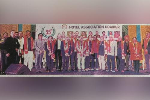 होटल एसोसिएशन ने मनाया स्थापना दिवस - पर्यटन को बढ़ाने में व्यवसायियों का अहम योगदान